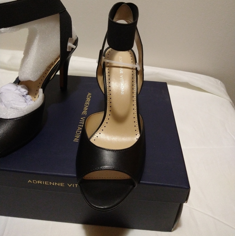 Adrienne Vittadini Guidry Leather Peep Toe Heels - Picture 5 of 15